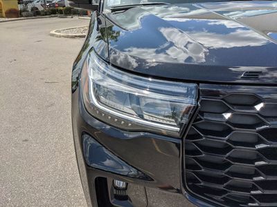 2025 Ford Explorer - Photo 8