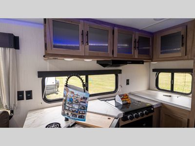 2025 Forest River RV Cherokee Grey Wolf - Photo 21