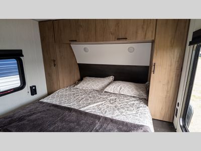 2025 Forest River RV Cherokee Grey Wolf - Photo 10