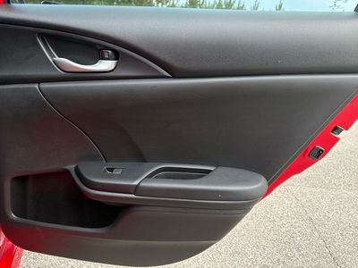 2019 Honda Civic - Photo 29