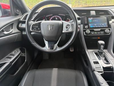 2019 Honda Civic - Photo 2
