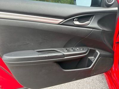 2019 Honda Civic - Photo 25