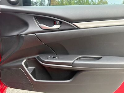 2019 Honda Civic - Photo 32