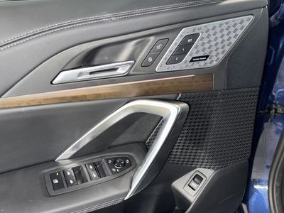 2025 BMW X1 - Photo 18