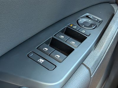2026 Kia Sportage — photo 24 view
