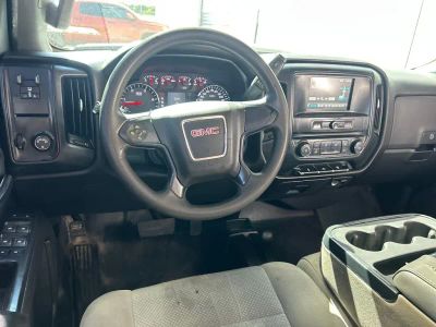2019 GMC Sierra 2500HD - Photo 4