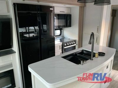 2025 Dutchmen RV Astoria - Photo 17