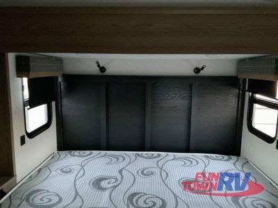 2025 Dutchmen RV Astoria - Photo 40