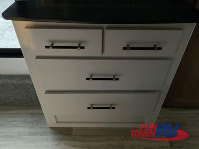 2025 Dutchmen RV Astoria - Photo 41