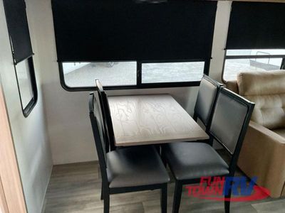 2025 Dutchmen RV Astoria - Photo 24