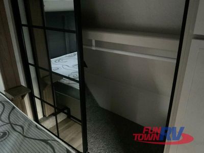 2025 Dutchmen RV Astoria - Photo 43