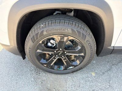 2026 Chevrolet Equinox — photo 9 view