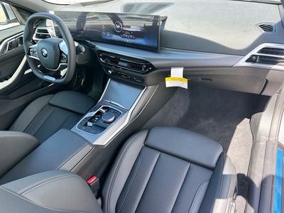 2026 BMW 4 Series - Photo 22