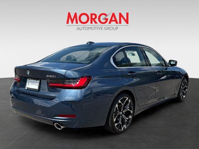 2025 BMW 3 Series - Photo 3