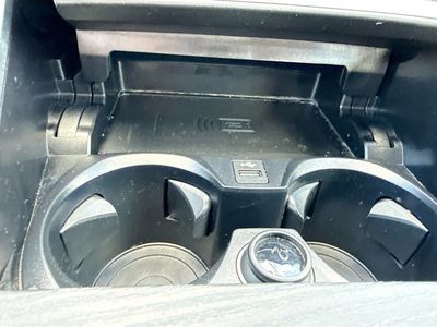 2025 BMW 3 Series - Photo 31
