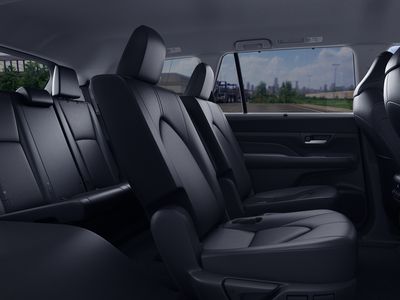 2026 Toyota Grand Highlander Hybrid - Photo 2
