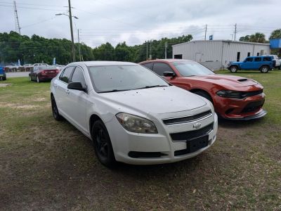 2011 Chevrolet Malibu - Photo 3