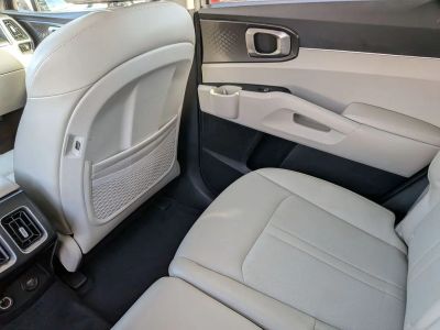 2021 Kia Sorento - Photo 28