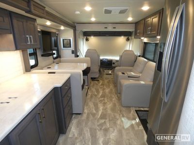 2023 Thor Motor Coach Challenger - Photo 6