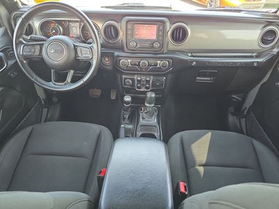 2021 Jeep Wrangler - Photo 9