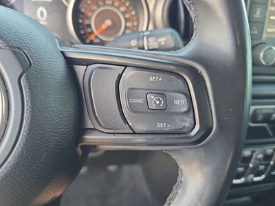 2021 Jeep Wrangler - Photo 23