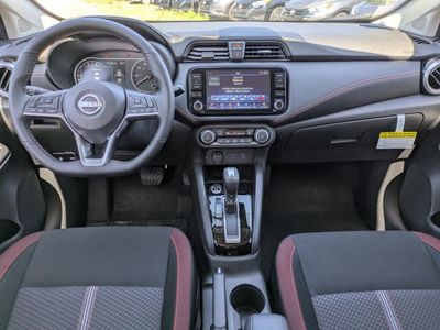 2025 Nissan Versa - Photo 13