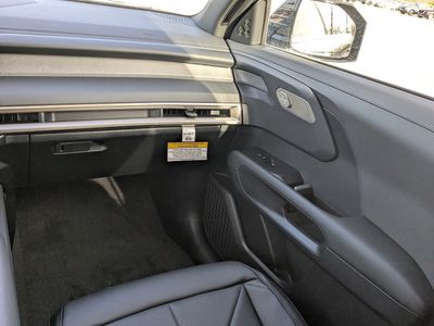 2027 Kia Telluride Hybrid - Photo 22
