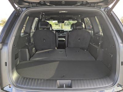 2027 Kia Telluride Hybrid - Photo 14