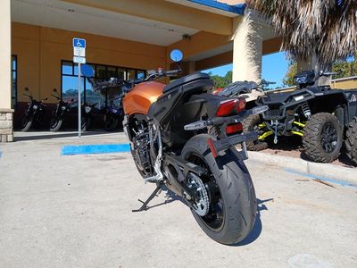 2026 Suzuki GSX-8T - Photo 9