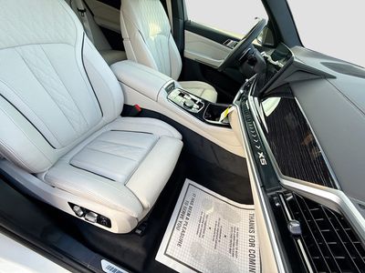 2026 BMW X5 — photo 15 view