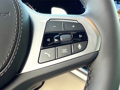 2026 BMW X5 — photo 39 view