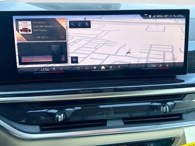 2026 BMW X5 — photo 33 view