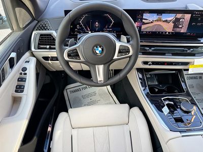 2026 BMW X5 — photo 17 view