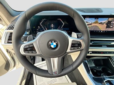 2026 BMW X5 — photo 40 view