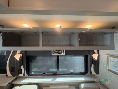 2026 Tiffin Motorhomes Phaeton — photo 26 view