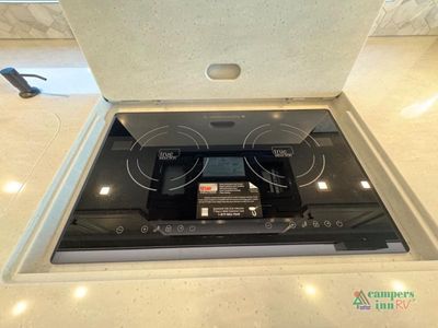 2026 Tiffin Motorhomes Phaeton — photo 17 view