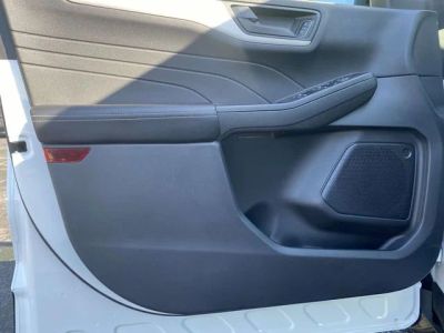 2022 Ford Escape - Photo 21