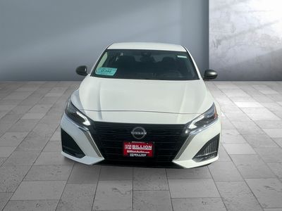 2025 Nissan Altima - Photo 2