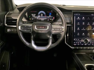 2025 GMC Acadia — detail view