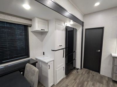 2025 Jayco Seismic - Photo 30