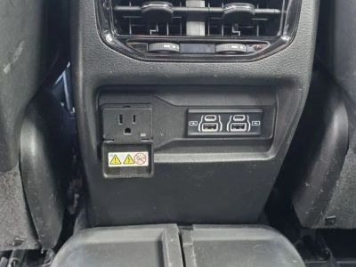 2023 Jeep Grand Cherokee - Photo 17