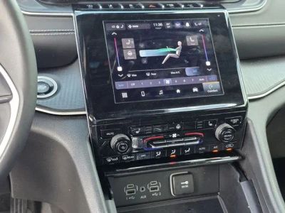 2023 Jeep Grand Cherokee - Photo 10