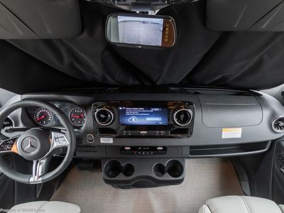 2026 Thor Motor Coach Tiburon - Photo 28