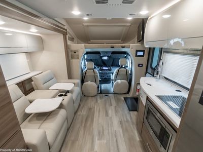 2026 Thor Motor Coach Tiburon - Photo 2