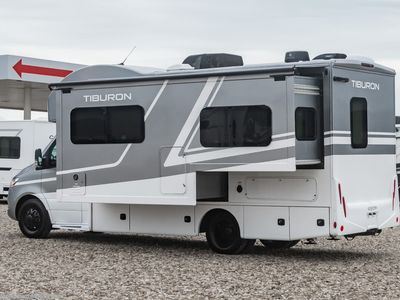 2026 Thor Motor Coach Tiburon - Photo 6