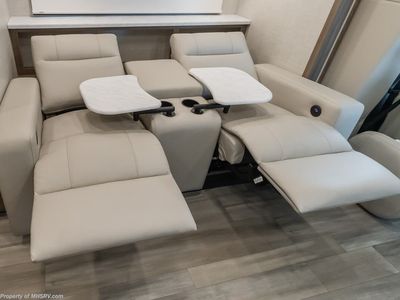 2026 Thor Motor Coach Tiburon - Photo 10