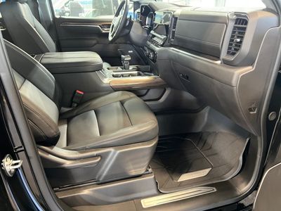 2026 Chevrolet Silverado 1500 — photo 21 view