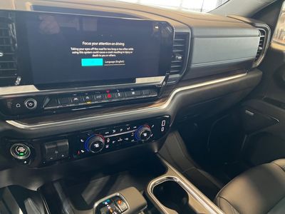 2026 Chevrolet Silverado 1500 — photo 14 view