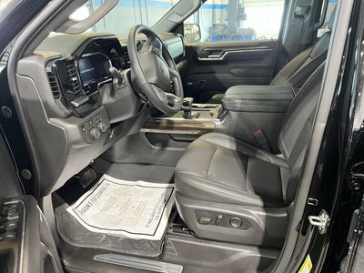 2026 Chevrolet Silverado 1500 — photo 10 view