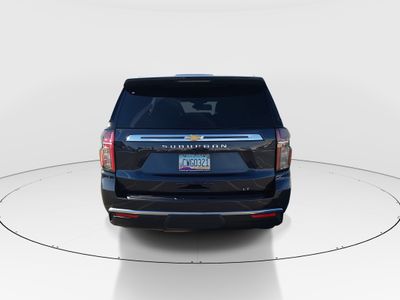 2023 Chevrolet Suburban - Photo 6
